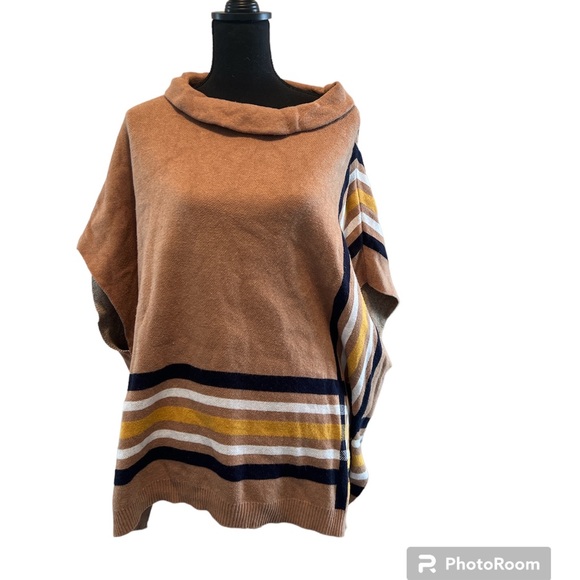 Talbots poncho - Picture 3 of 6